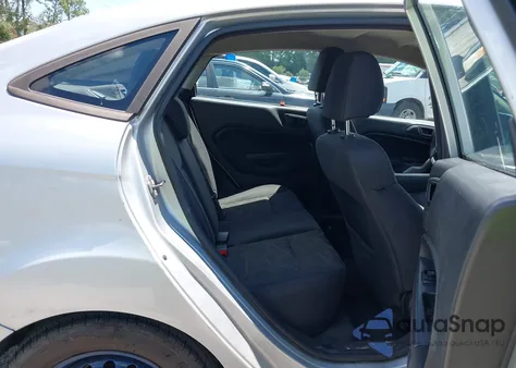 2013 Ford Fiesta Se из США, поврежденный, VIN 3FADP4BJ6DM162203